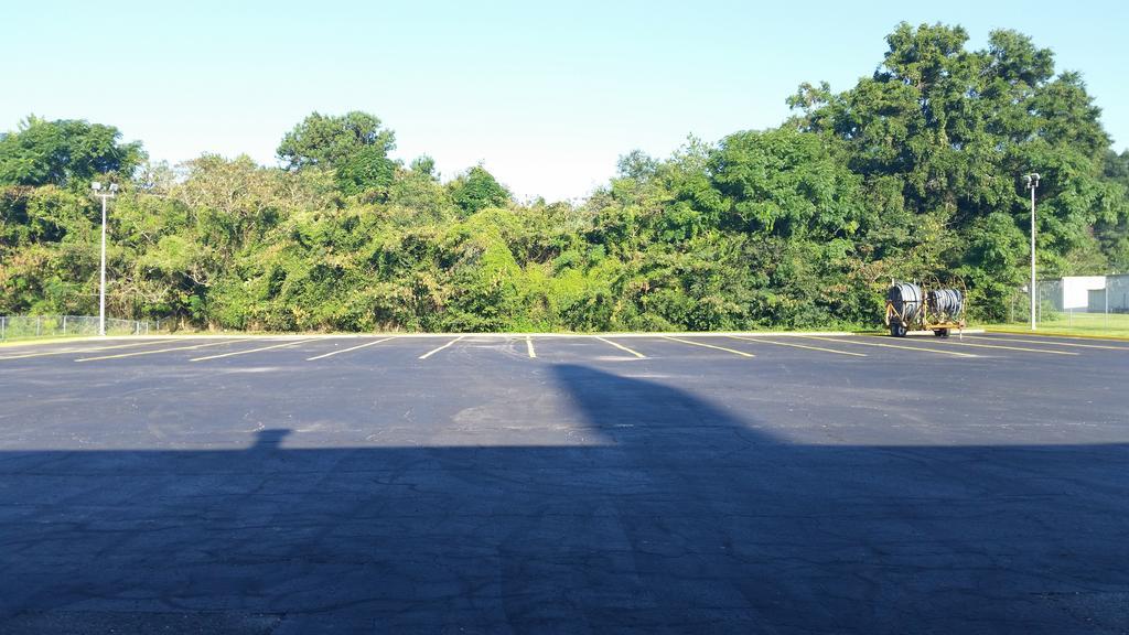 Royal Inn อาแล็ตชูเอ ภายนอก รูปภาพ